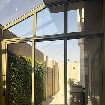 Image gallery marquee